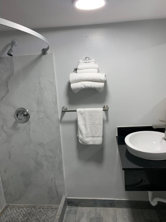 Regal Inn Ponca City Экстерьер фото